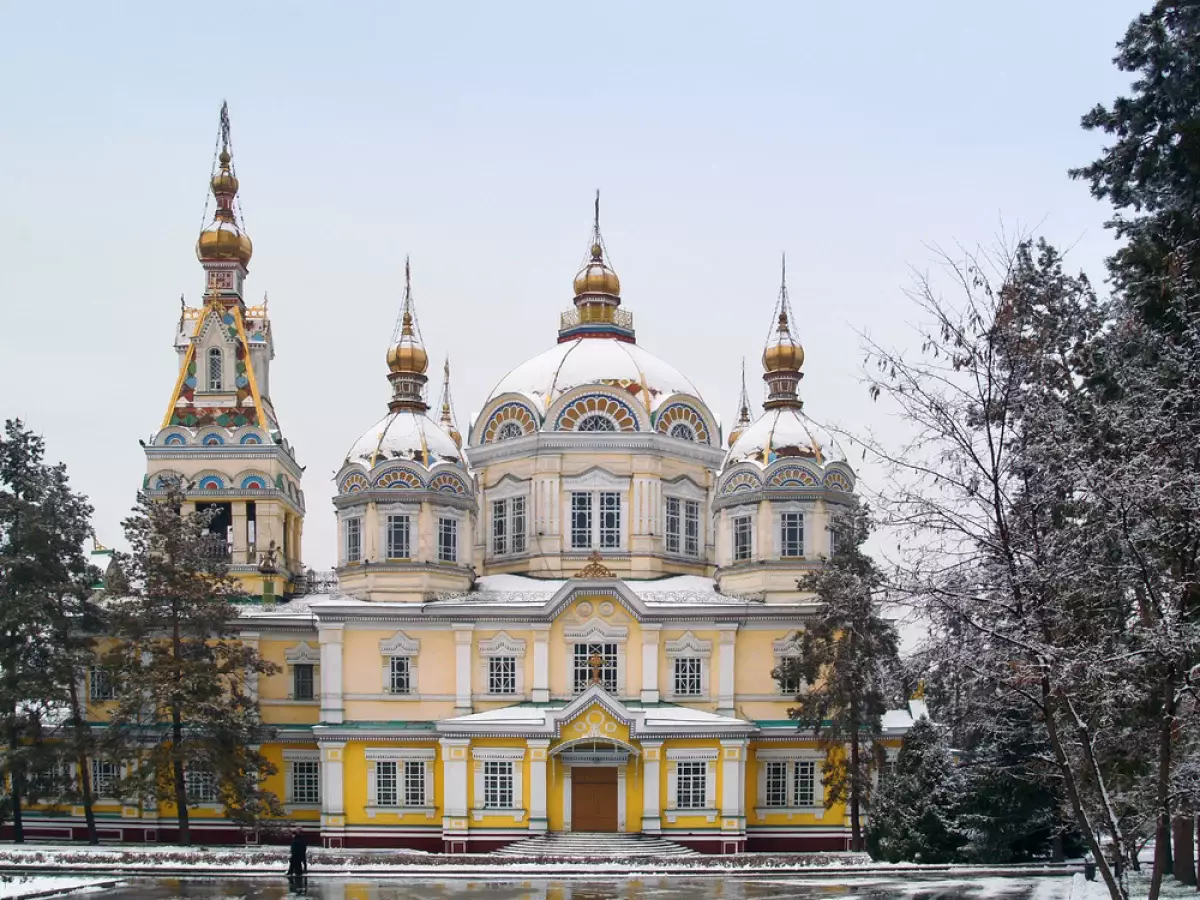 Аким Алматы Дархан Сатыбалды поздравил жителей города с Рождеством