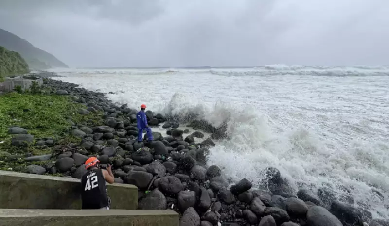 Сильное землетрясение произошло у берегов Филиппин