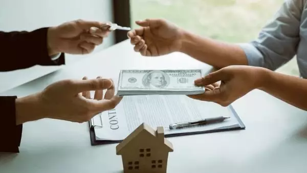 Пәтер иесі жалдау ақысын қашан көтере алады?