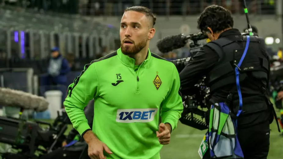 Забивал "Интеру" в ЛЧ и был лидером полузащиты. Еще один футболист покинул "Кайрат"