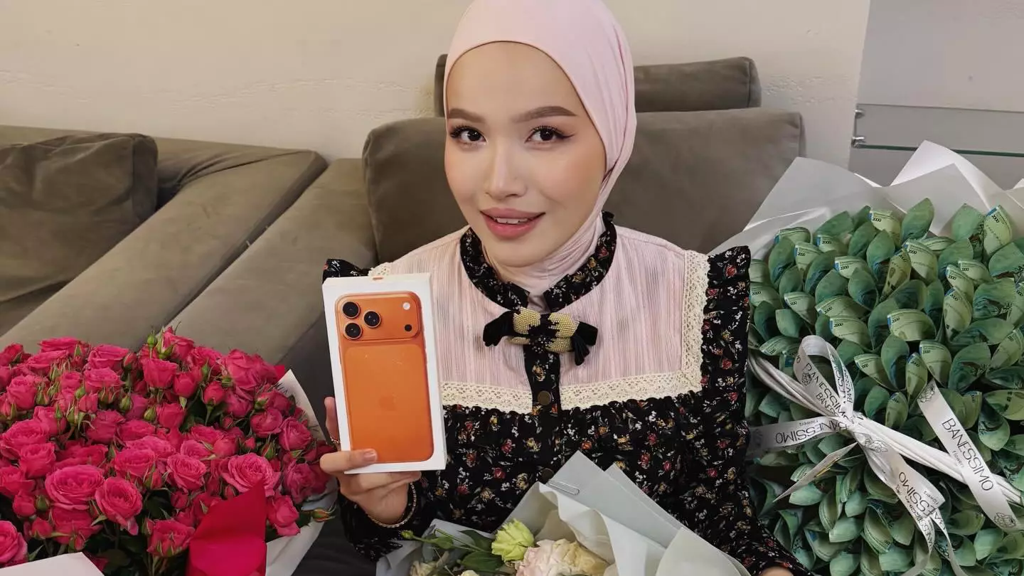 18-ге толмай балалы болу: Абай Бегейдің қызының бұл әрекеті пропаганда емес пе? 