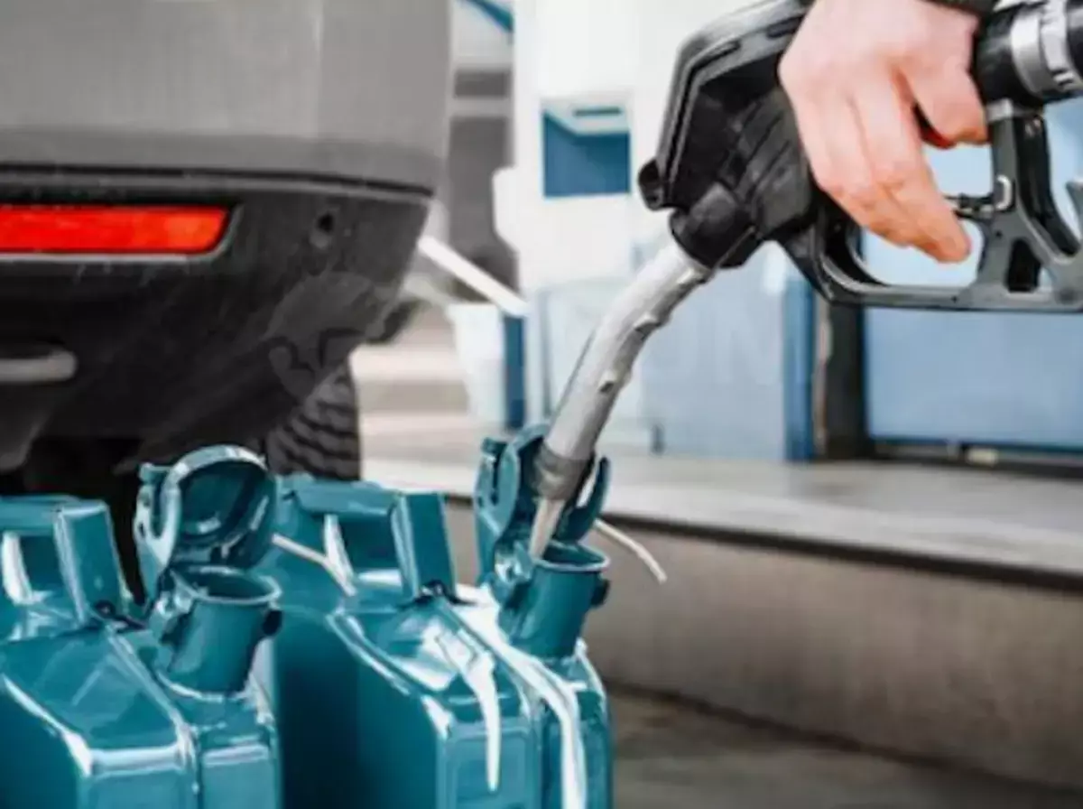 Топливо в Казахстане резко пошло вверх: НПЗ переписали прайсы на бензин и дизель - новости на Lada.kz 07.01.2026