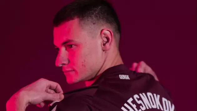 Выйдет в следующем матче? Тренер "Хартса" высказался о дебюте Чеснокова