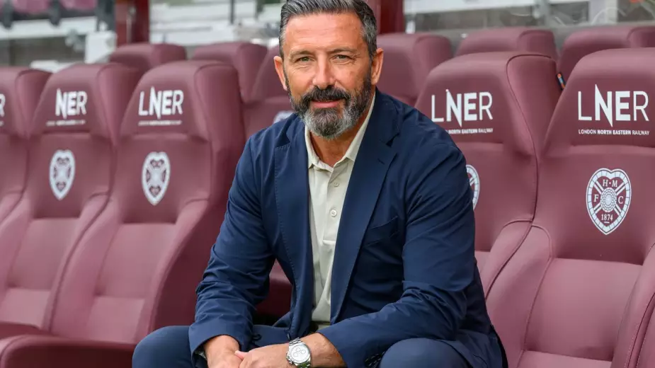 В восторге от того, что Ислам продемонстрировал в последние дни - тренер "Хартса" о Чеснокове (ВИДЕО)