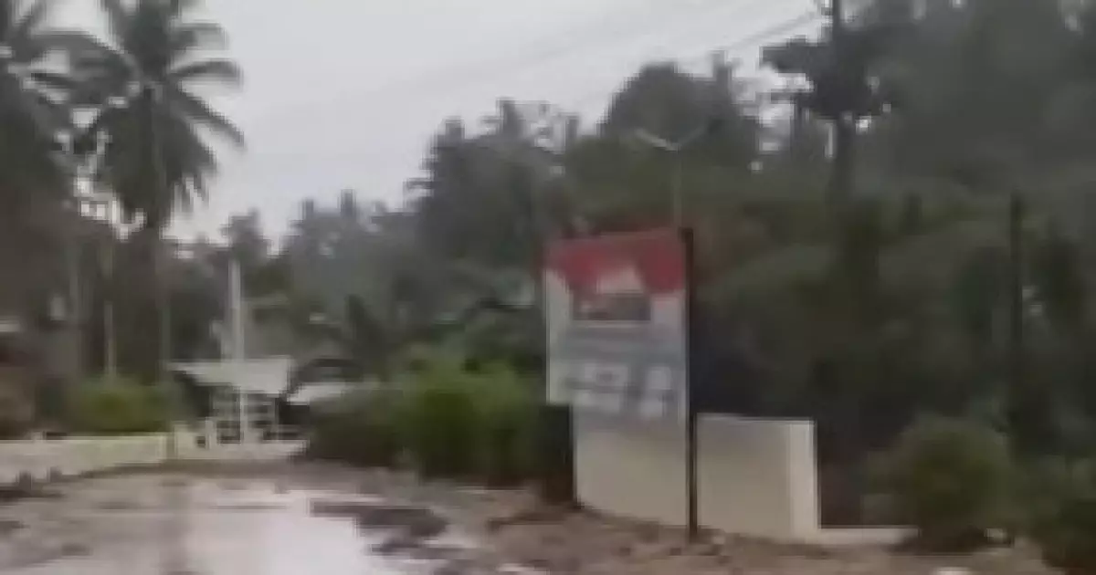   Индонезияда нөсер жаңбырдан 16 адам қаза тапты   