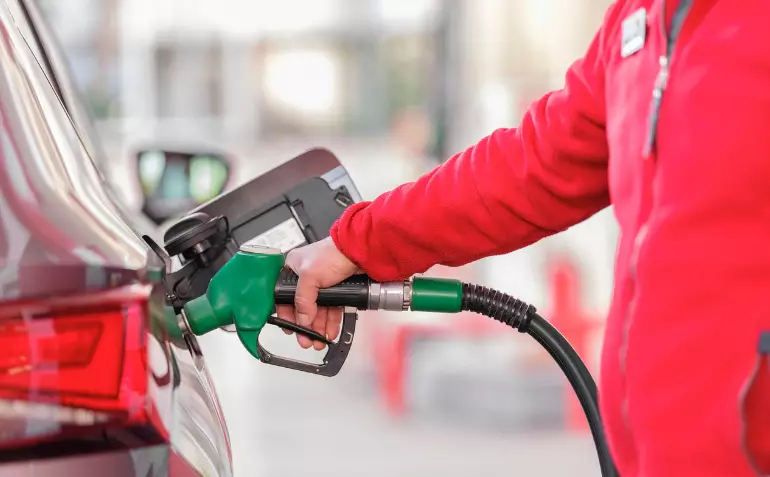 Елімізде жанармай мен дизель бағасы қымбаттады