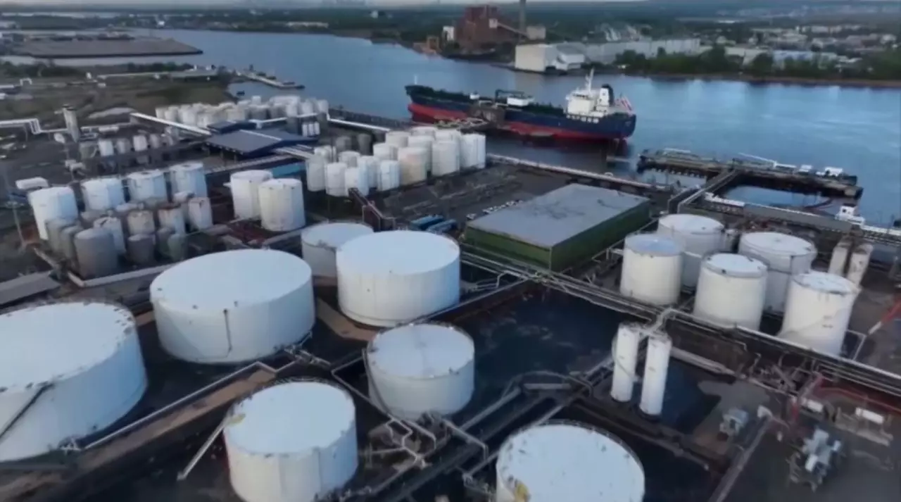 АҚШ Венесуэла мұнайын сата бастады