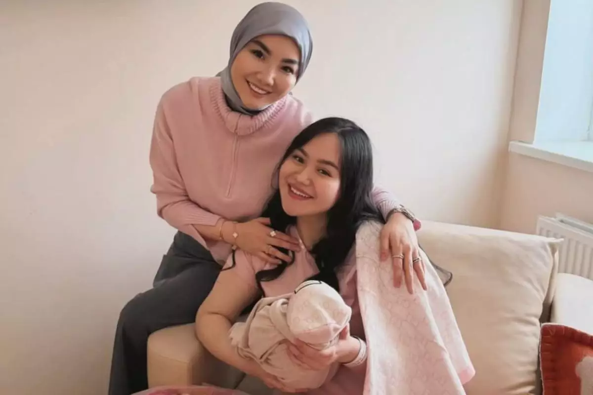 "Сүйінші!" Төреғали Төреәлінің қарындасы үшінші сәбиін дүниеге әкелді