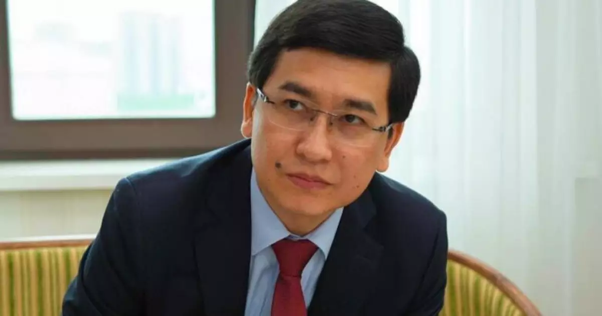   Асхат Аймағамбетов: Әлеуметтік әділеттілік – көмекті схемамен иеленетіндерге емес, шын мұқтаждарға беру   