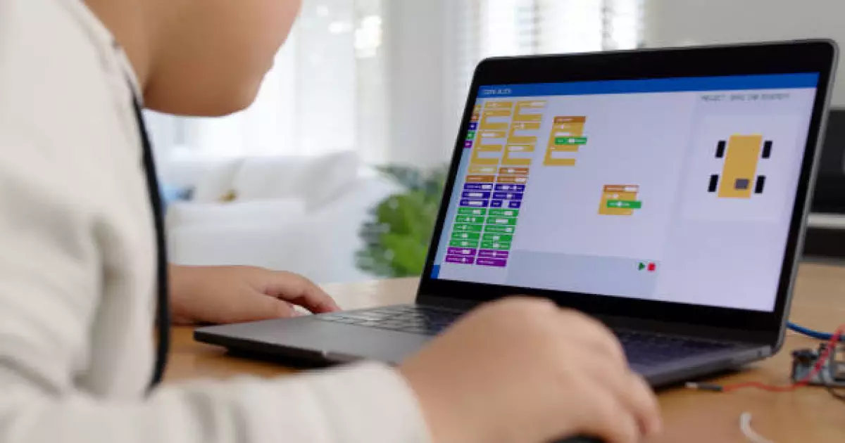   13 жастағы программист оқушы республикалық олимпиаданың ең жас жеңімпазы   