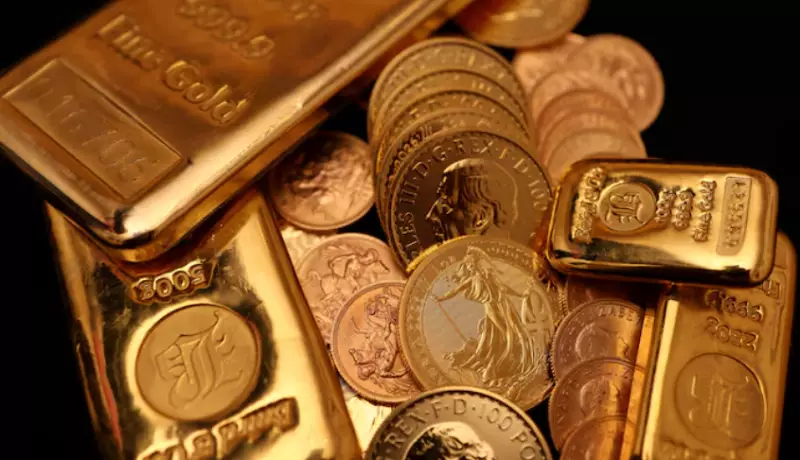 Драгоценные металлы падают в цене из-за слабой активности рынка