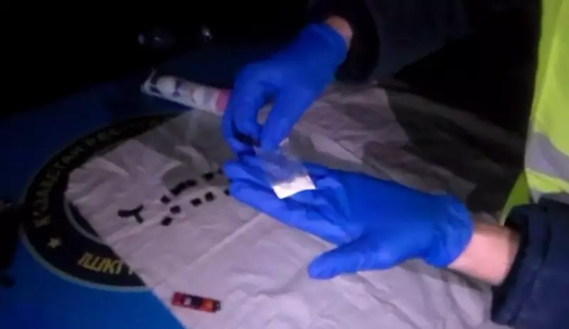 Иностранца со свертками наркотиков задержали в Алматы