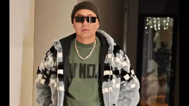 "Баян ағамызды құртты": Тұрсын Алагөзовтің жаңа образы қызу талқыға түсті (ФОТО) 