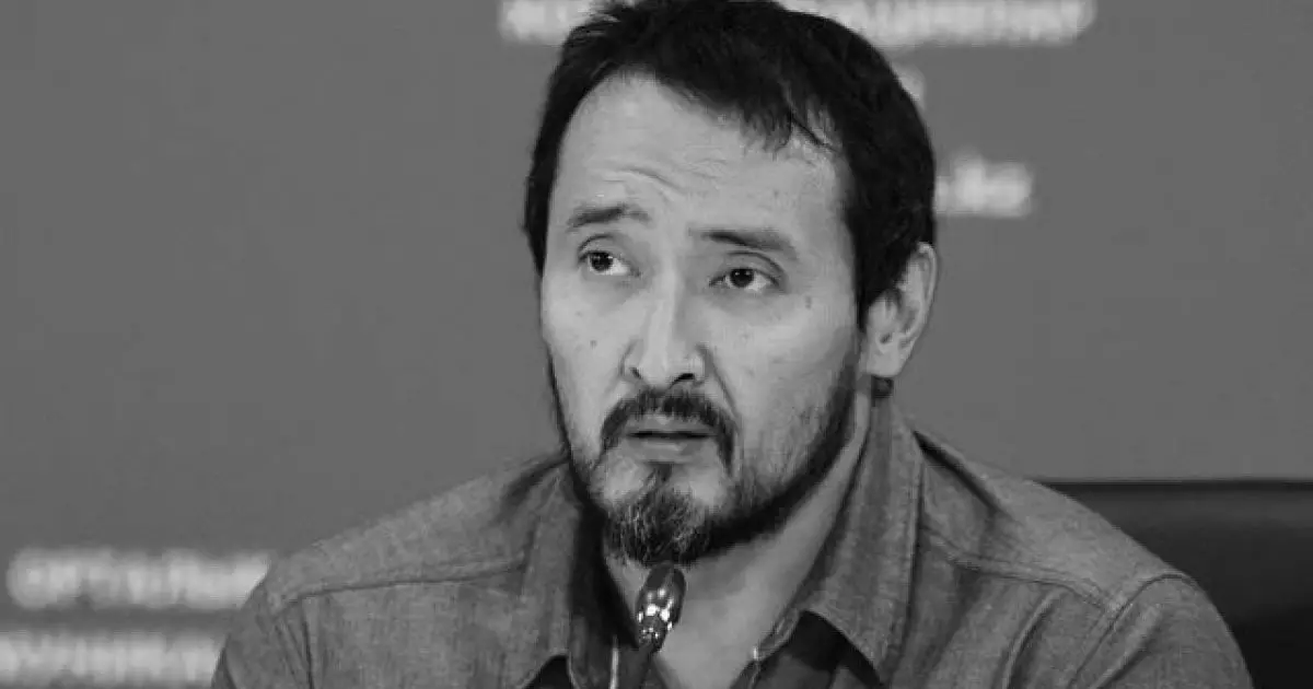   Белгілі әртіс Мұрат Бисембин өмірден озды   