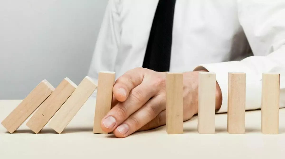 В Казахстане готовят штрафы за ошибки в учете трудовых договоров