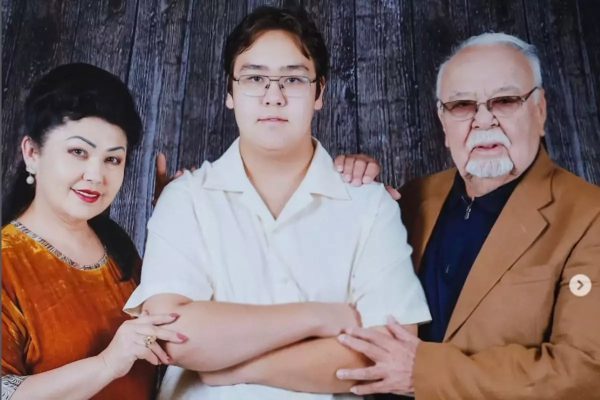 "Құдай қосқан қосағымнан үш минутта айырылып қалдым": Бағдат Әшімова марқұм жарына жантебірентер жазба арнады