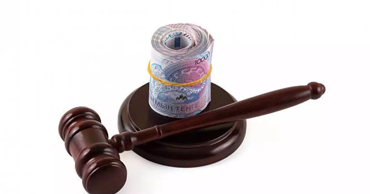  Ауданның бас дәрігеріне жала жапқан зейнеткерге 500 мың теңге айыппұл салынды 