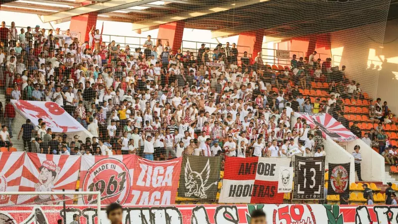 «Ақтөбе» жанкүйерлері мен команда басшысы арасында жанжал туындады