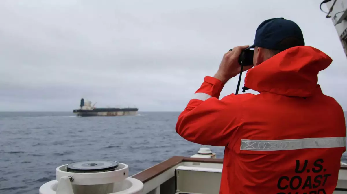 Китай и Россия осудили США за захват танкера под российским флагом