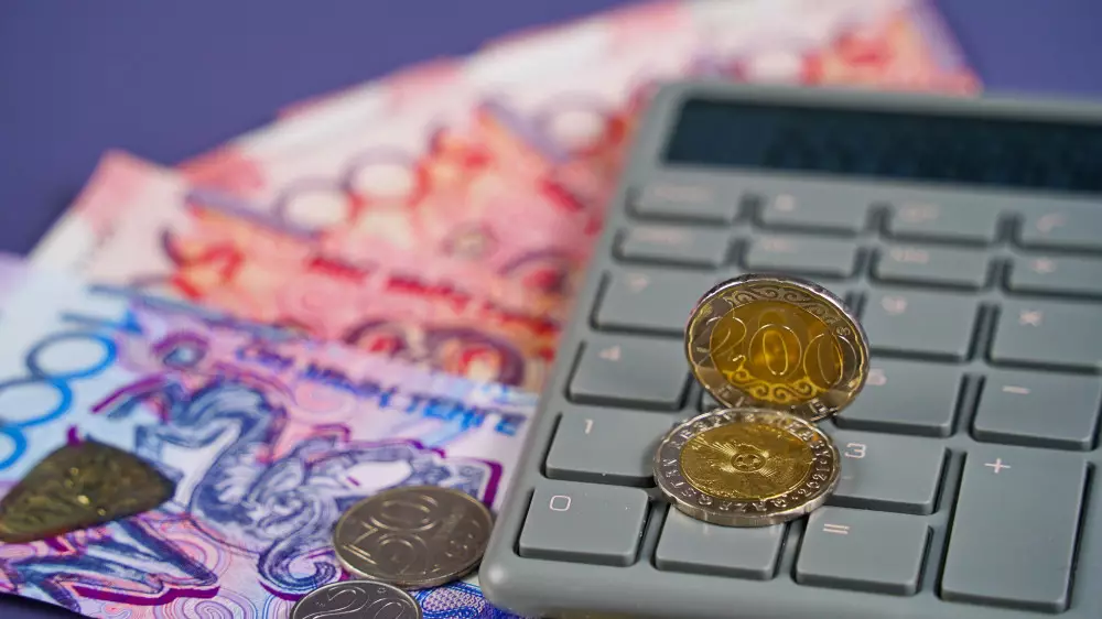 В Казахстане установили предельные ставки по займам до 1 июля