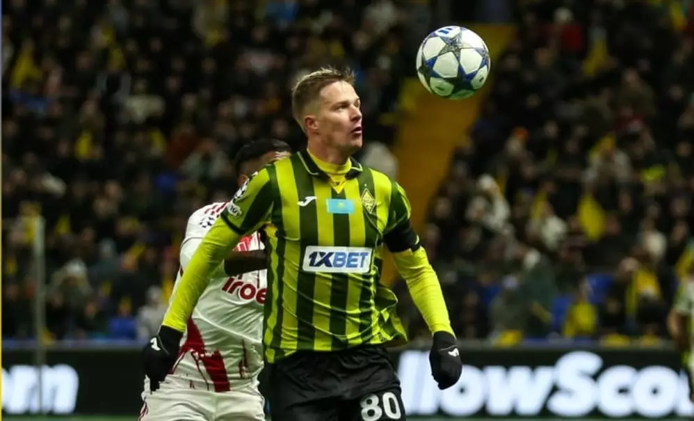 Жанкүйерлердің қалтасын тексеретін сәт: "Қайрат" – "Брюгге" матчының билеттері сатылымға шықты