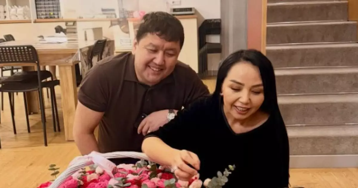   «Әкесінен аумайды»: Алтынай Жорабаева кішкентай қызын құттықтады   