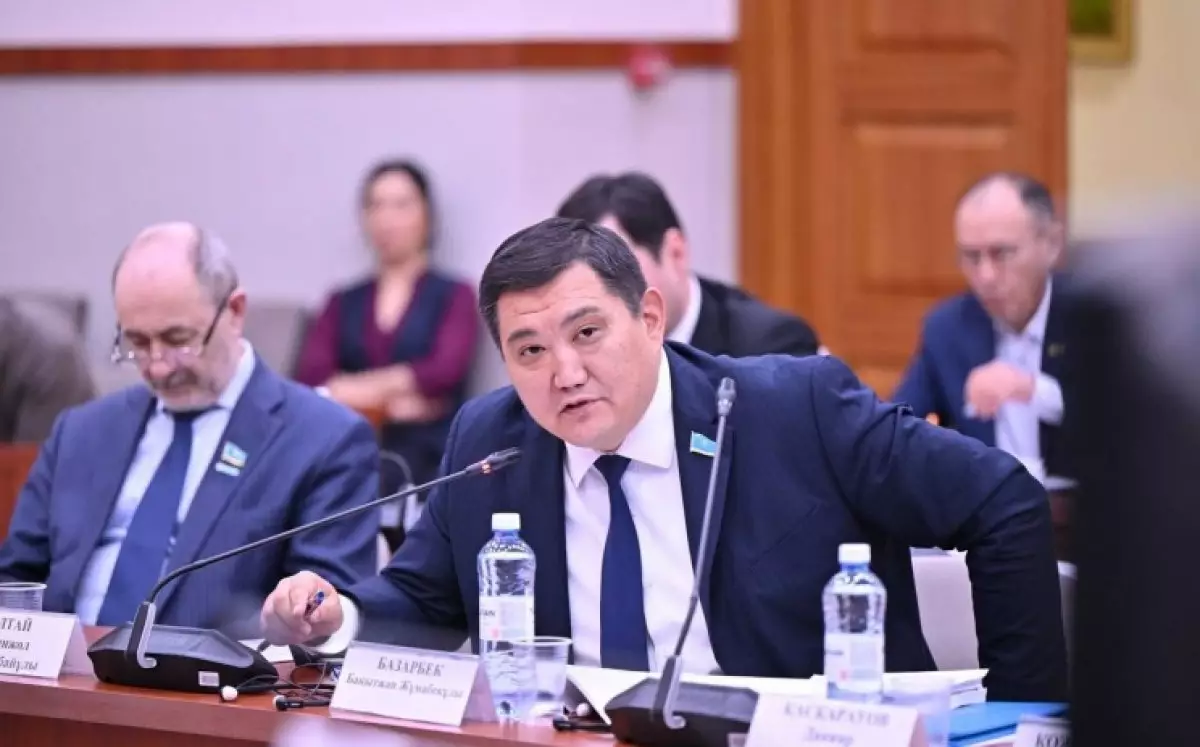 «Мы не позволим нарушать закон»: депутат о продолжающемся строительстве в Алматы