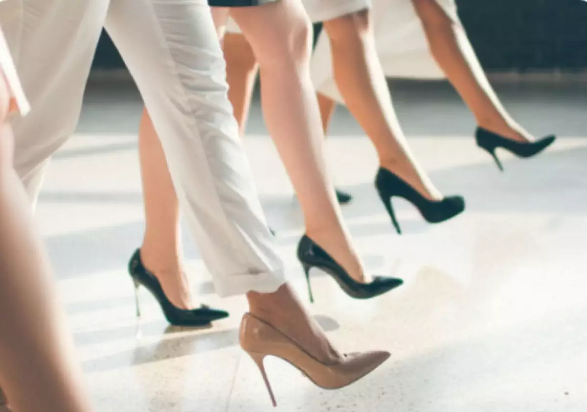 Чем зарабатывают жёны казахстанских министров