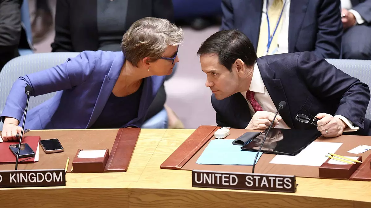 Великобритания оставила миллиарды в венесуэльских золотых резервах замороженными в Банке Англии после ареста Мадуро.