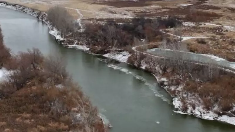 Удерживать и перенаправлять: как обеспечат защиту двух областей Казахстана от подтоплений