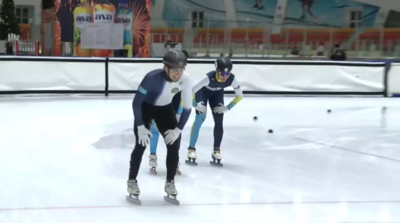 Шорт-трек: Казахстан готовится к Олимпиаде