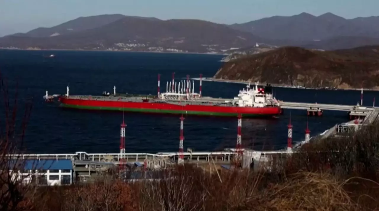 Әлемде мұнай бағасы қымбаттады