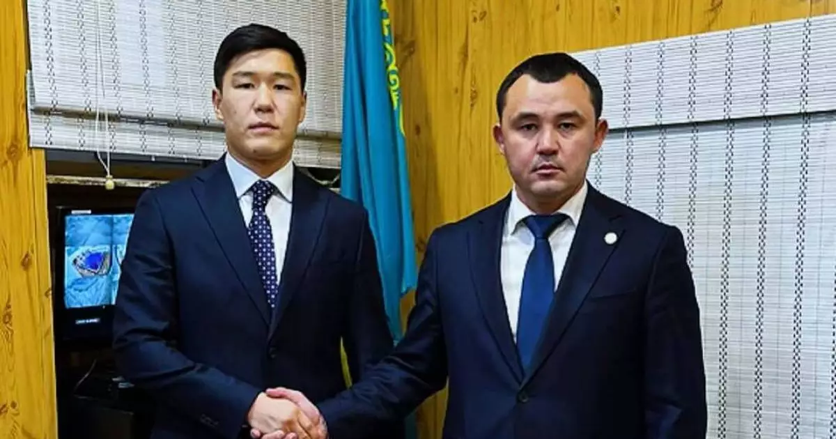  Бокстан әлем чемпионы Бекзат Нұрдәулетов лауазымды қызметке тағайындалды 