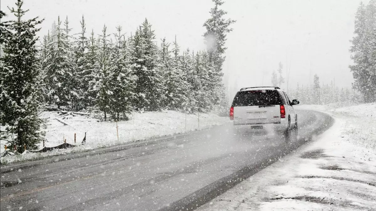 Тұман, көктайғақ, боран: 16 облыста дауылды ескерту жарияланды