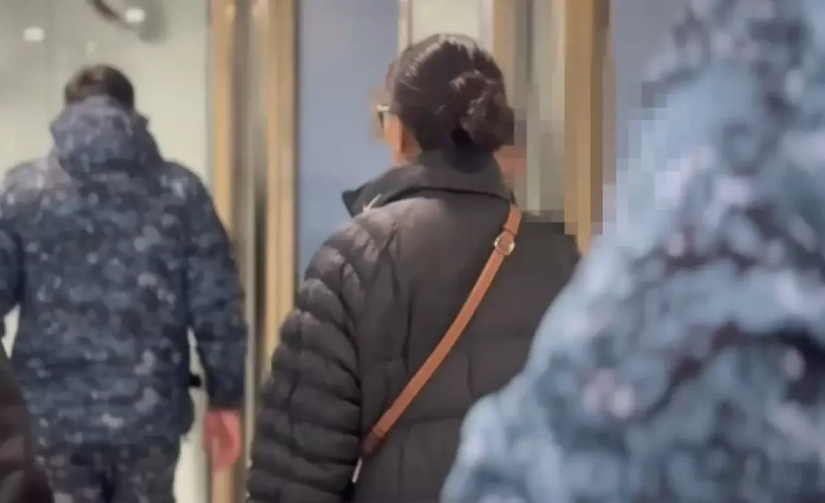 Обманула и скрылась: подозреваемую в крупном мошенничестве экстрадировали из Турции