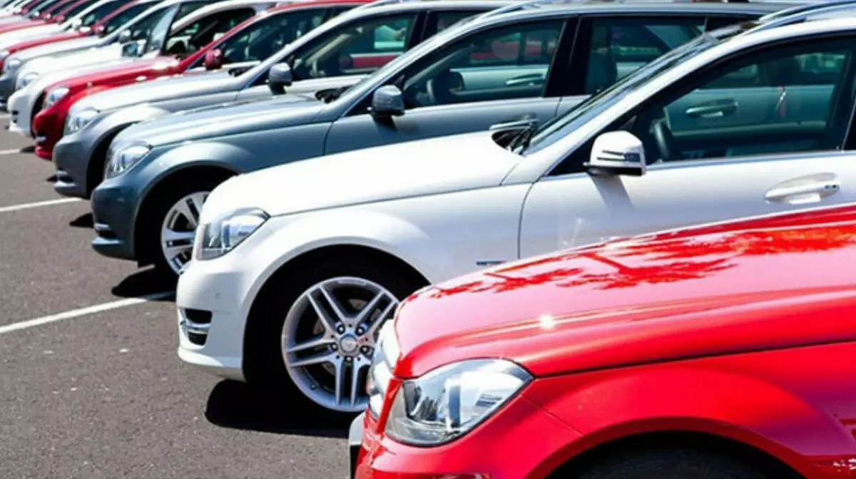 Транспортный налог в Казахстане: владельцы старых авто сэкономят до 50%, а премиум-класса заплатят меньше в 3 раза