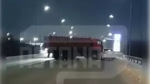 Қарағандыда КамАЗ жеңіл көлікті "жапырып" өтті (ВИДЕО)