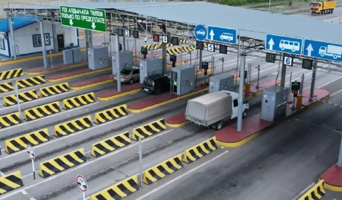 Почти 74 млн поездок: названы самые популярные платные трассы Казахстана