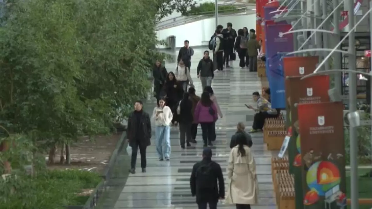 Казахстан увеличивает экспорт образования