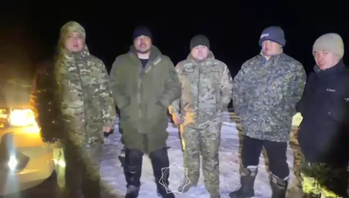 Сотрудники МЧС спасли троих мужчин в степи Костанайской области