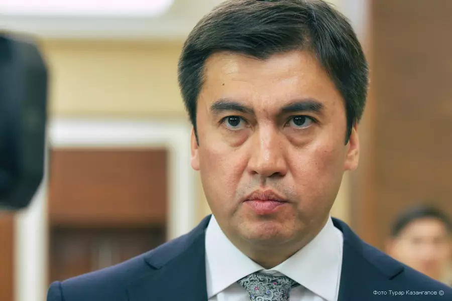 Шымкенттің экс-әкімі Ғабидолла Әбдірахымов жаңа қызметке тағайындалып, ел көзіне түсе бастады
