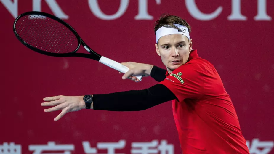 Александр Бублик вышел в полуфинал АТР250 в Гонконге (ВИДЕО)