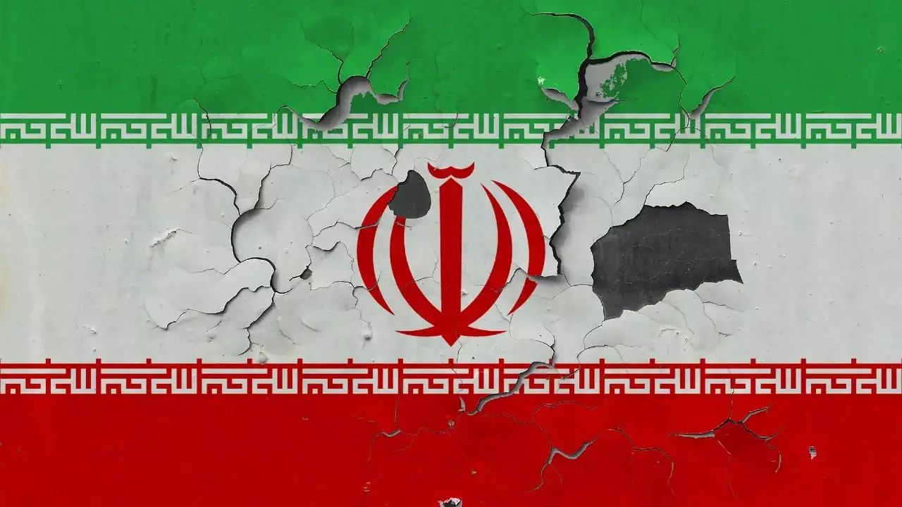 Иранда интернет ажыратылды: Хаменеи Трампты қолдаушыларды айыптады