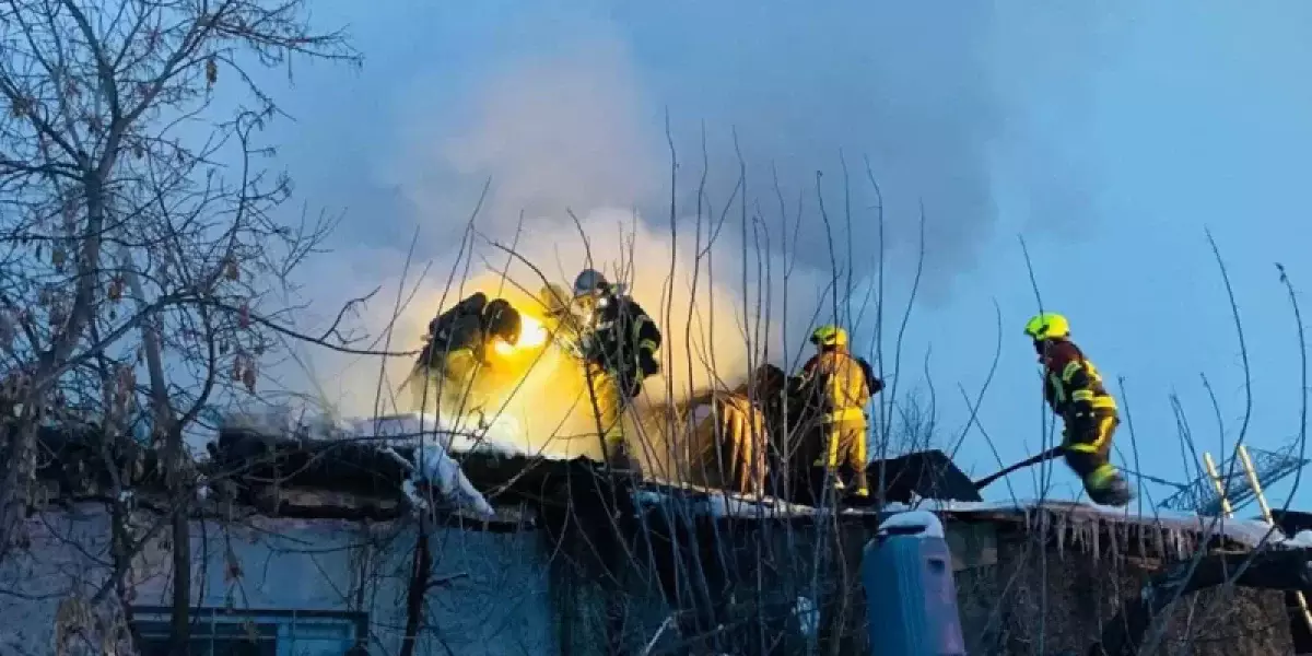 Батыс Қазақстанда өртенген үйден екі адамның денесі табылды