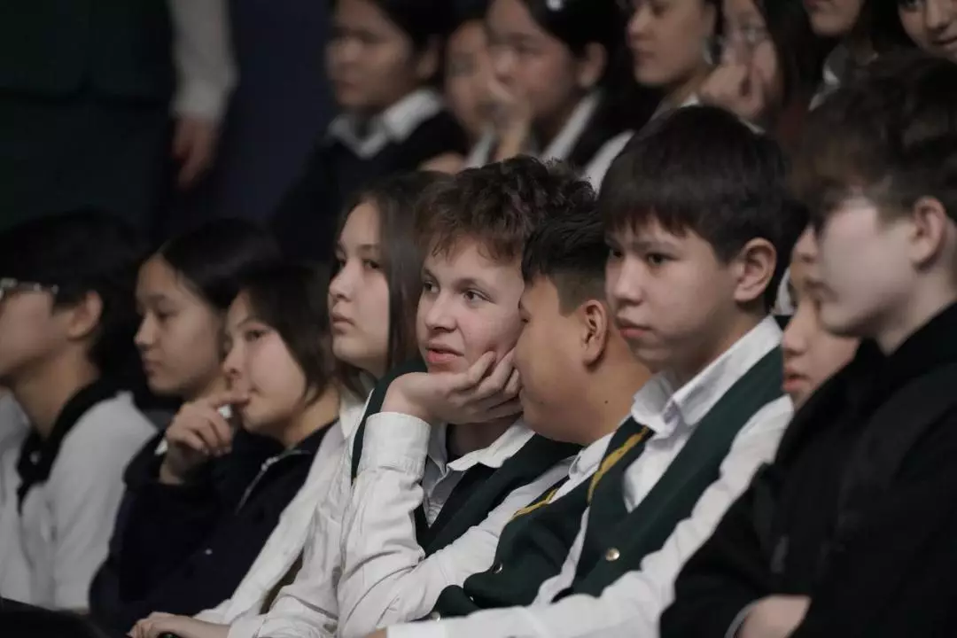«Заң және тәртіп»: елордалық мектепте құқықтық мәдениет тақырыбында дәріс өтті