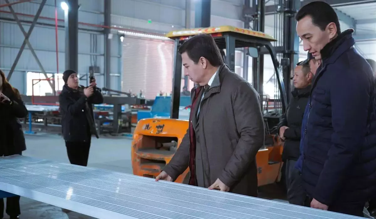 Экспортоориентированное производство в Туркестанской области посетили депутаты Мажилиса