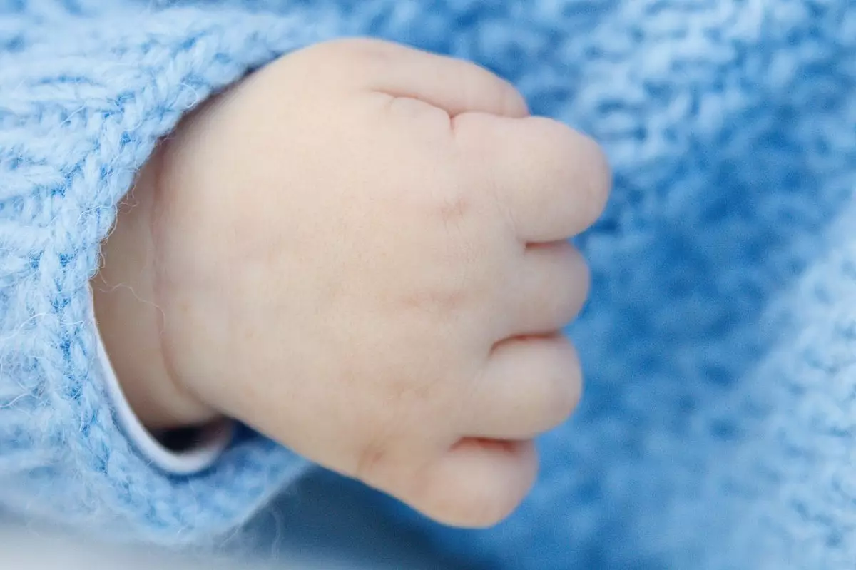 Новорожденного забрали в дом ребенка из семьи в Экибастузе