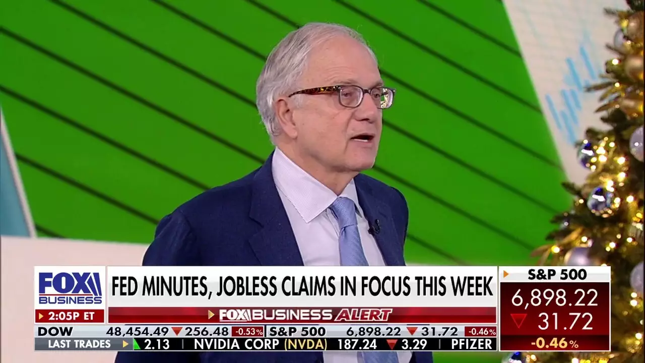 В декабре экономика США добавила 50 тысяч рабочих мест, а уровень безработицы снизился.