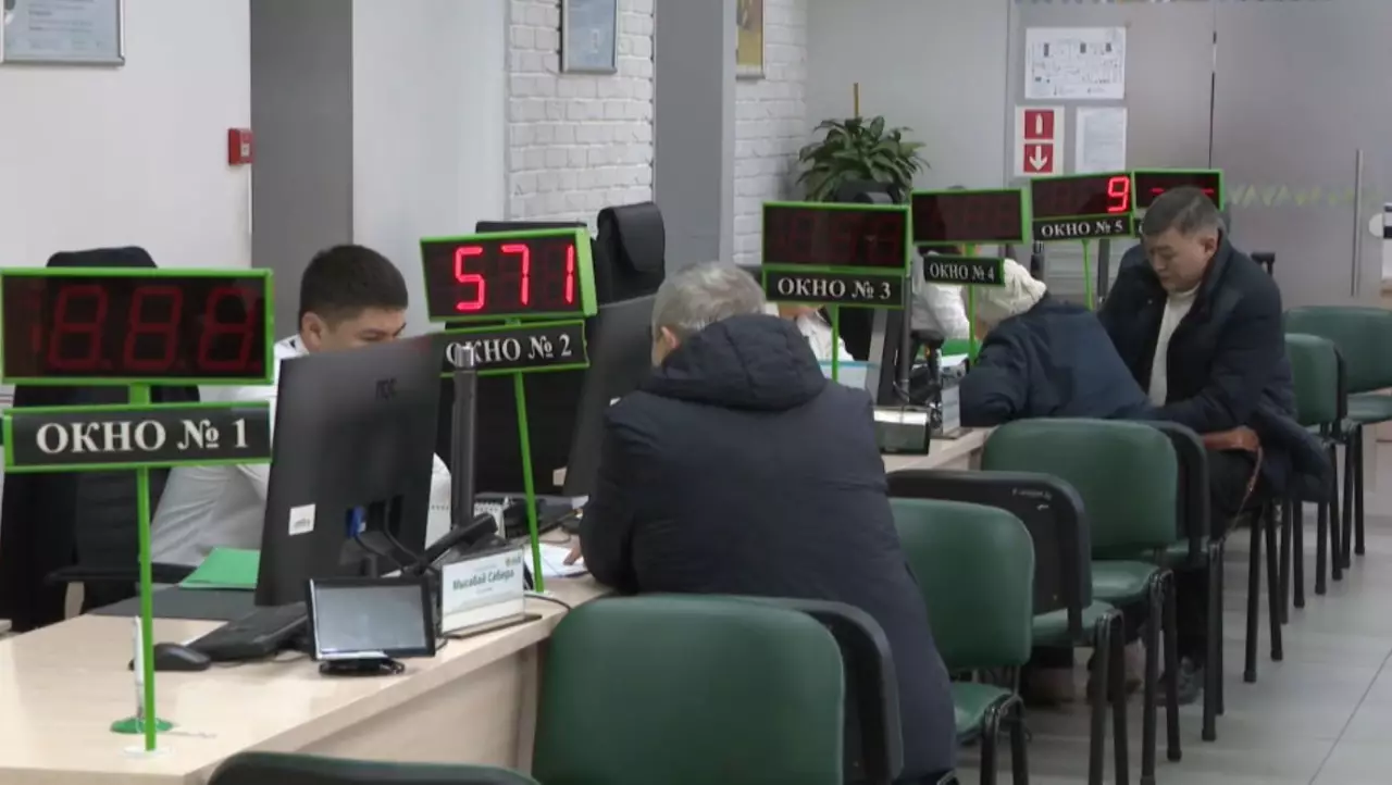 Енді БЖЗҚ төлемдерінен салық ұсталмайды