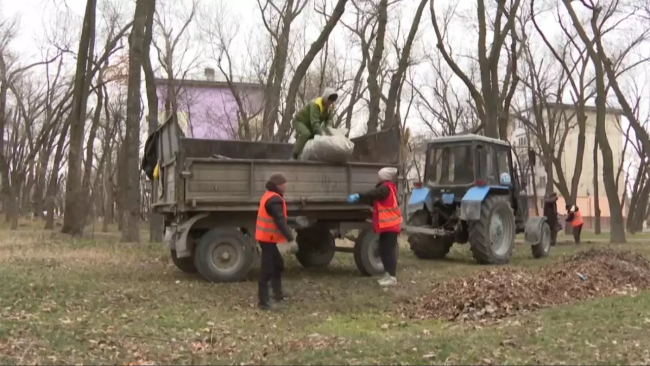 Тараздағы каналдар қоқысқа толған